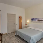 Hotel Cecile