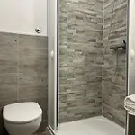 Cecile Hotel