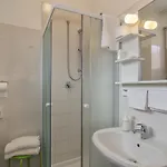 Hotel Cecile 2*
