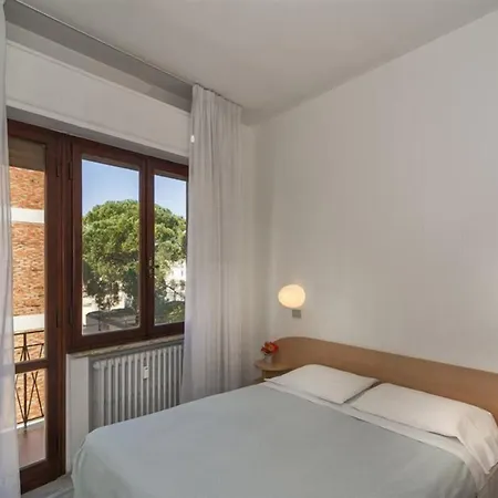 Cecile Hotel Pisa
